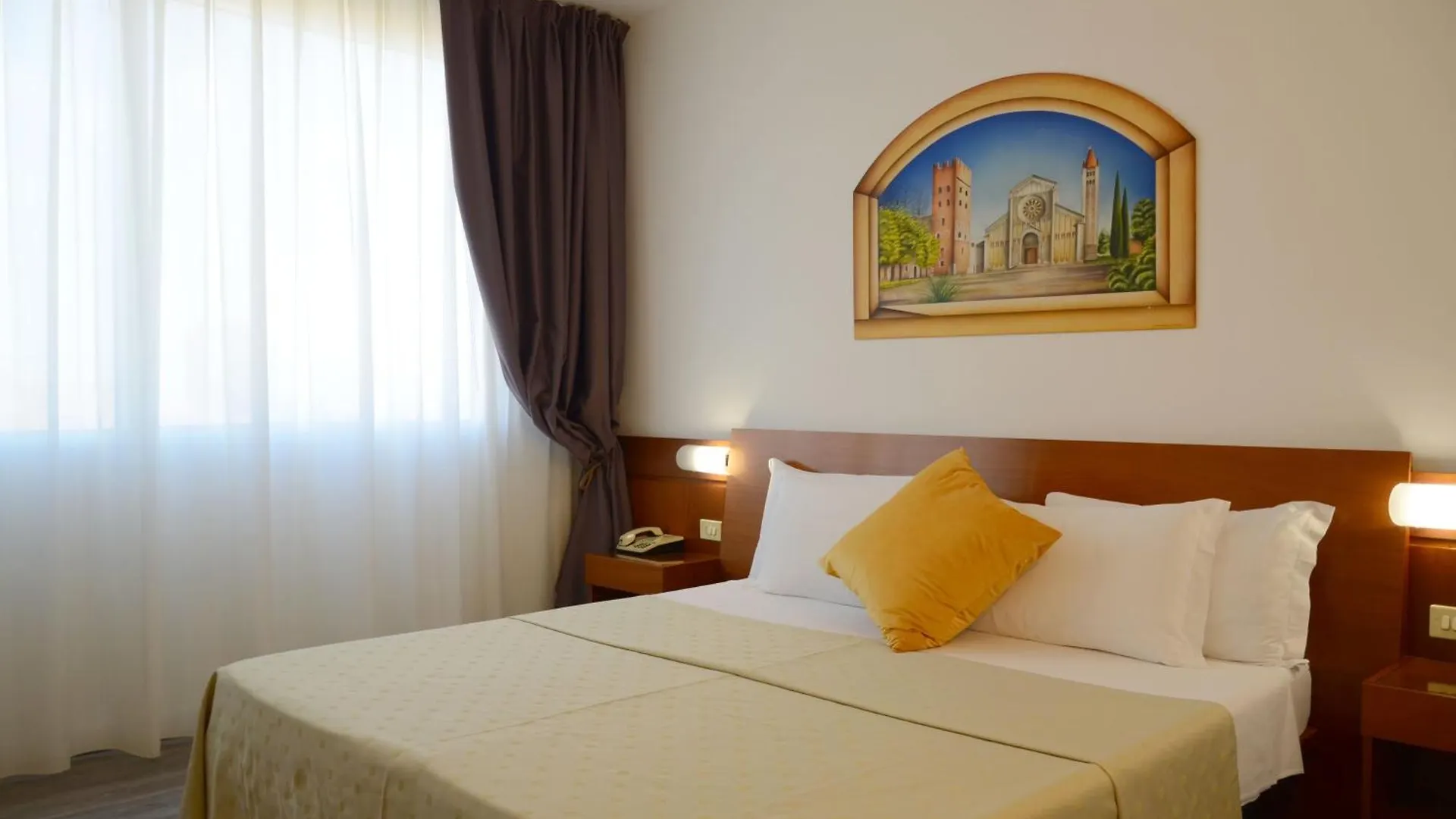 Hotel Krystal Bussolengo Itálie