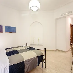 Locanderia 2*, Rome Italië