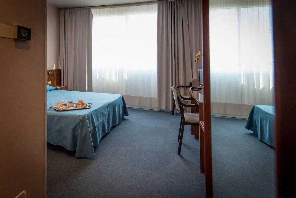 ***  Hotel Krystal Bussolengo Italy