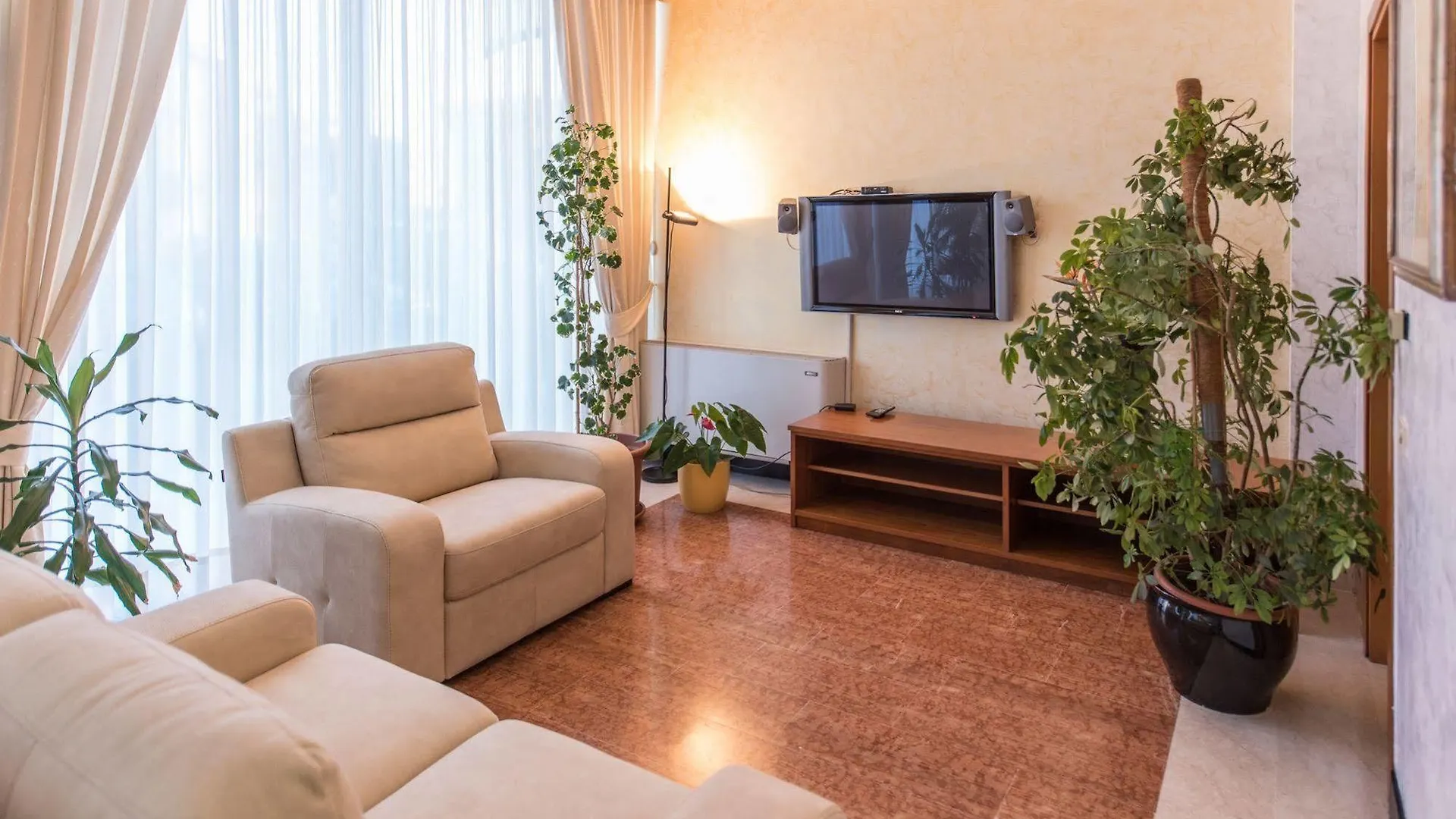 Hotel Krystal Bussolengo 3*,  Italy