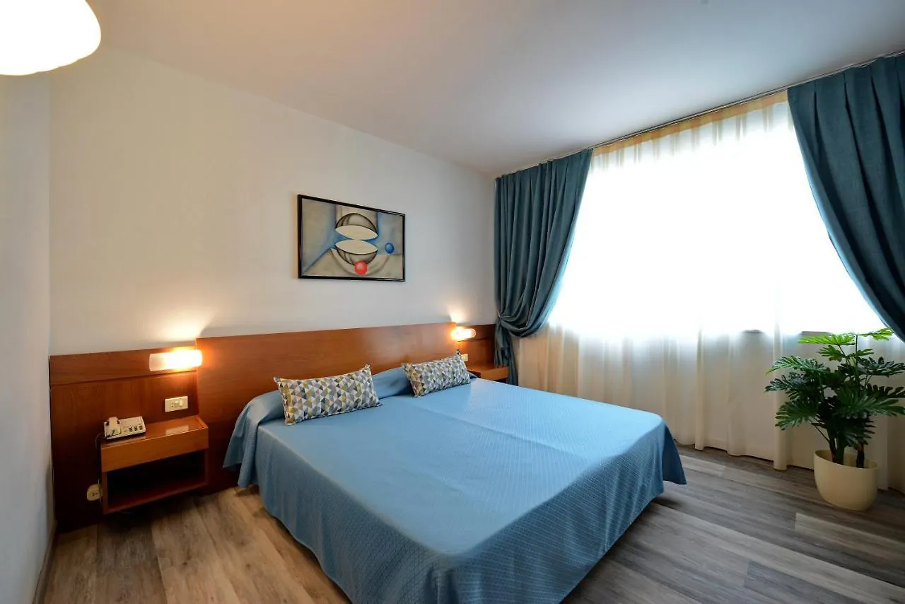 Hotel Krystal Bussolengo 3*,  Italy